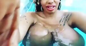 Arlen Afrodita Cubanita