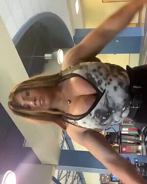 Isabelle Turell