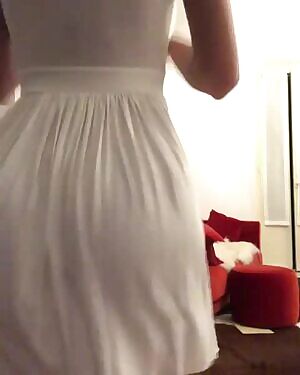 twerking and an ass slap! wow.