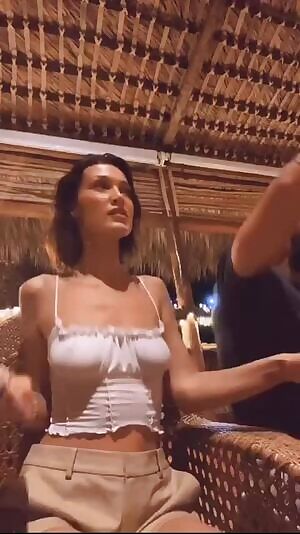 Bella hadid gif