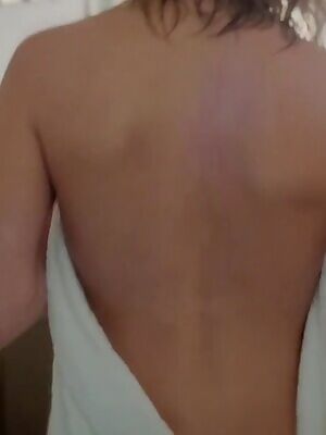 Yvonne Strahovski in 'Manhattan Night'