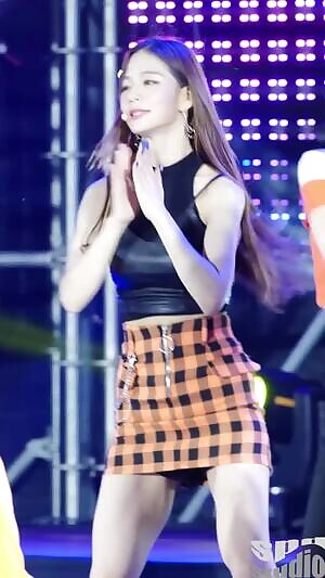 fromis_9 - Chaeyoung