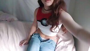 I think jeans and sneakers are a pretty adorable combo 😍