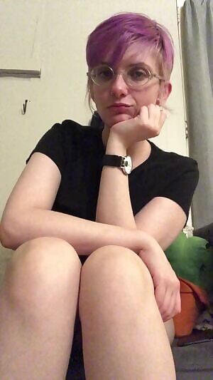 haven’t been online in awhile! didn’t realize i’d be so missed. here ya go!