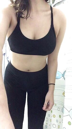 Here playing with my tits in the bathroom, wbu? 🙅🏻‍♀️