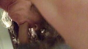 I’m just a simple milf who enjoys getting her face fucked hard 💁🏻‍♀️