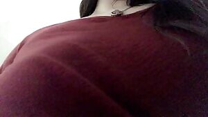 I was being sneaky earlier, took this at my friend's house. 😚😈