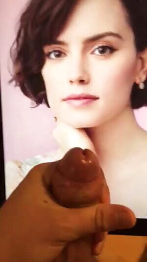 My bud giving Daisy Ridley a hot facial - I feed him pics all night until he ready 2 cover her in cum - if u have a big cock and like 2 show off I can feed u 2 - second screen required - add hertsgirls on k1k