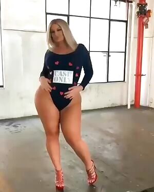 Julie cash