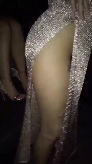 Halsey is so fucking sexy