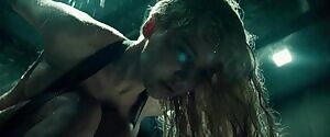 Enjoy Jennifer Lawrence's Boob jiggle...
