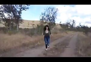 Antonella Kahllo running reveal