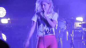 Hayley gets me jerking off every fucking time.