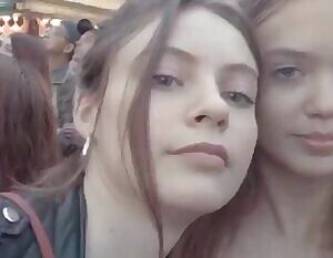 Cute besties