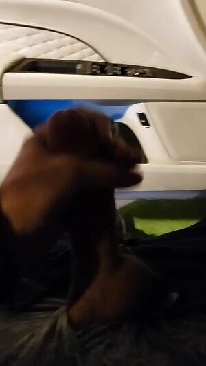 So horny at work 😣