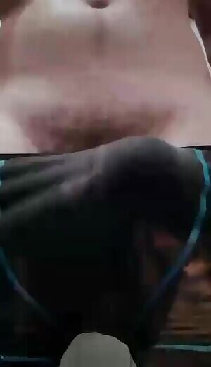 Bursting out... Looking for pms... I may not be the biggest, but you may find me to be the best at online fantasy.