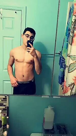 A little GIFt for you guys