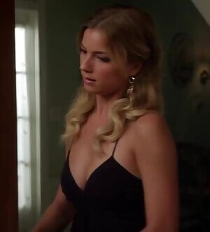 Cute and Busty: Emily Van Camp