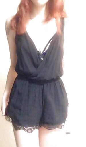 Reveal in one of my fav outfits to fully strip down in 😜