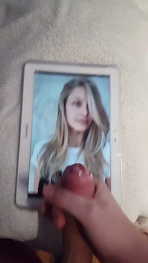 Covering Melissa Benoists beautiful face in thick cum