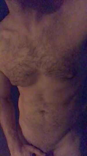 Watch my cock bounce for you