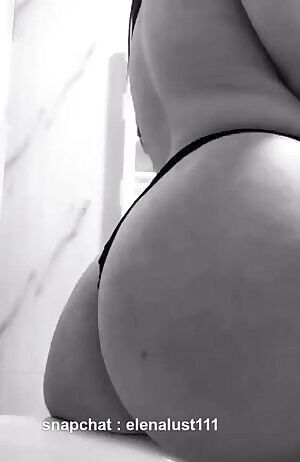 i'm so horny right now 💦