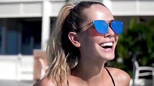 the GORGEOUS ladies of SI Swim Search...