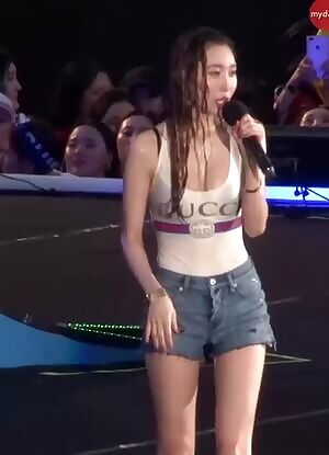 Sunmi - wet at Waterbombfestival 2018