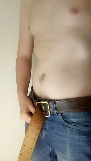 Jerk off y hard dick...