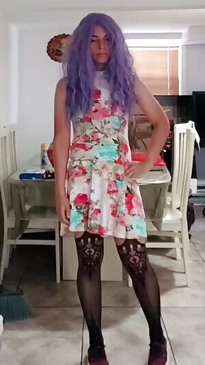 can i be your pastel goth gf