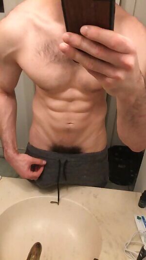 Why do I always get so horny after the gym and before work 😩