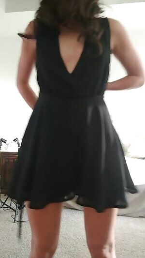 It's thong weather! 🌞