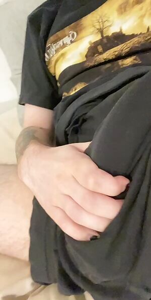 Does this angle make me look fat?