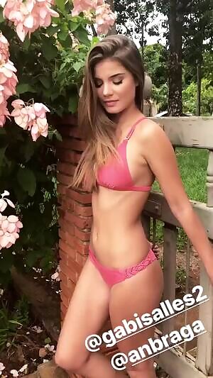 Gabriela salles