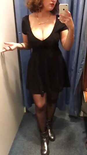 Changing room reveal with ma Mellon's