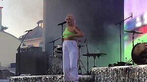 Tove Lo