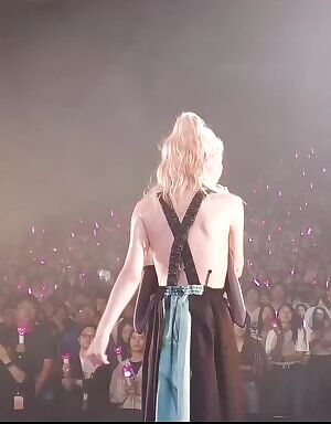 Taeyeon - Sexy back