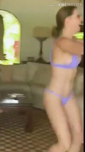 Amanda cerny ridin'