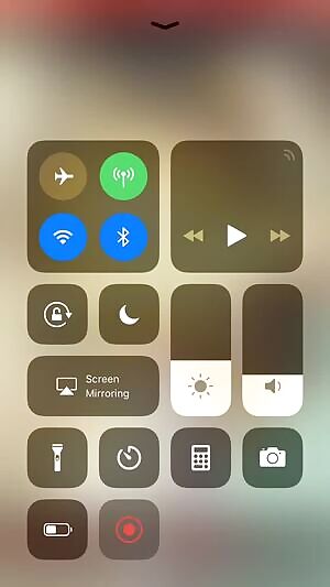 Sexy girl DP.... but wtf is on this dudes dick?