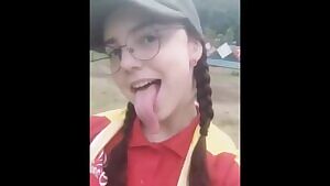 Who likes long Tongues? <3