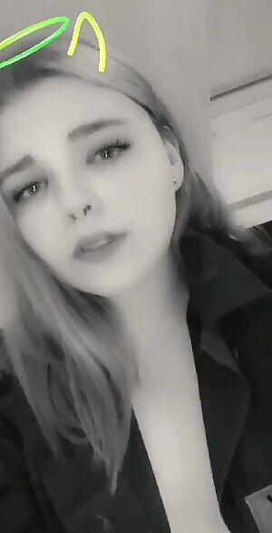 anybody play overwatch on ps4? i need friends ﾉ