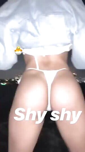 “Shy shy”