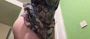 Shaking my ass for daddy