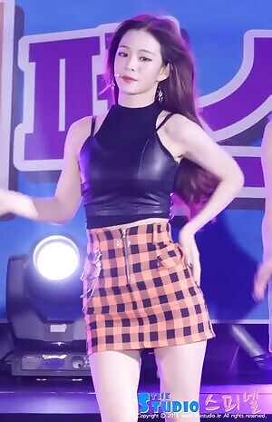 Fromis_9 - Chaeyoung