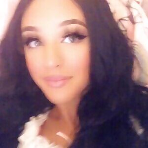 @angelicurr