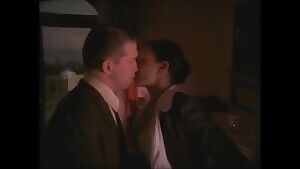 Kari Wuhrer showing her plots - Spider's Web