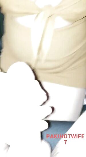 My Pakihotwife first time playing with another cock