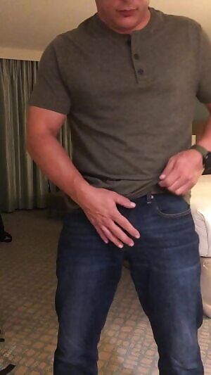 I’m headed down to the lobby bar if you want to join.....