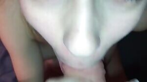 19yo gf swallowing