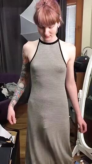 Anybody know who this is? Super Cute